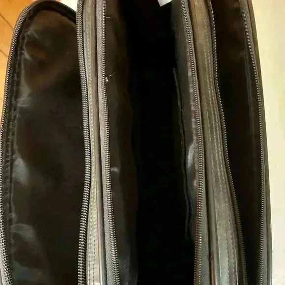 ICON LAPTOP BRIEFCASE - Picture 3 of 5